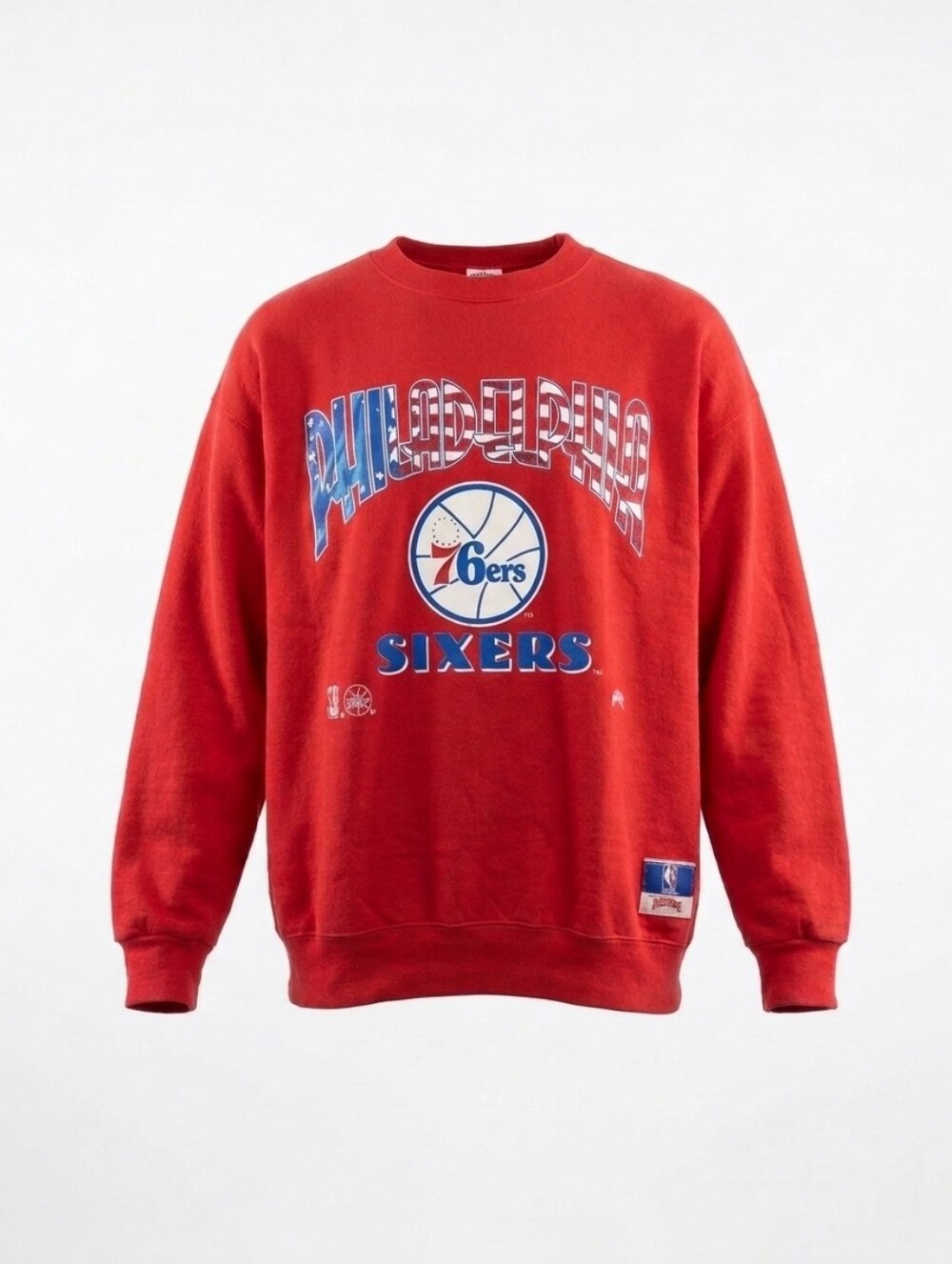 Vintage Nutmeg Mills Philadelphia 76ers NBA Sweatshirt Red Made in USA XL